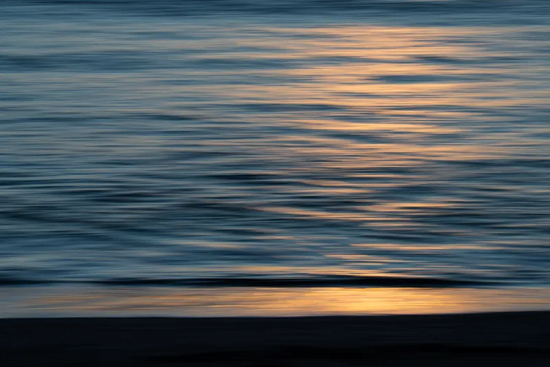 Tideline, Dawn, Gyllyngvase. 2020.